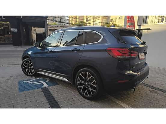 BMW-X1-2.0 16V TURBO ACTIVEFLEX SDRIVE20I X-LINE 4P AUTOMÁTICO BMW-X1-2022