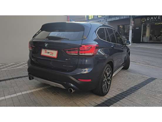 BMW-X1-2022