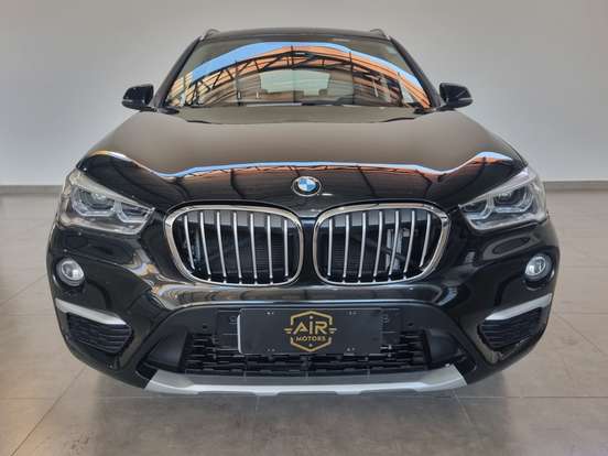 BMW-X1-2.0 16V TURBO ACTIVEFLEX SDRIVE20I X-LINE 4P AUTOMÁTICO BMW-X1-2018