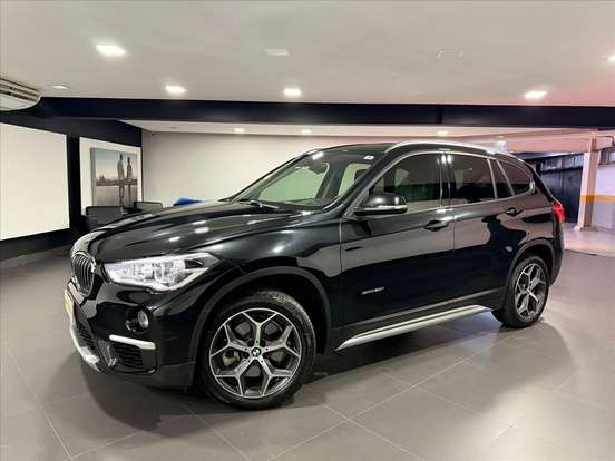 BMW-X1-2.0 16V TURBO ACTIVEFLEX SDRIVE20I X-LINE 4P AUTOMÁTICO BMW-X1-2017