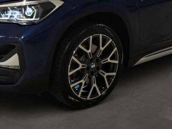 BMW-X1-2.0 16V TURBO ACTIVEFLEX SDRIVE20I X-LINE 4P AUTOMÁTICO BMW-X1-2022