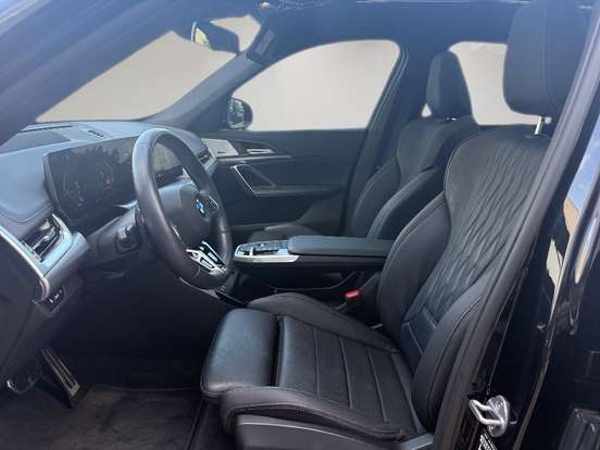 BMW-X1-2.0 16V TURBO GASOLINA SDRIVE20I M SPORT STEPTRONIC BMW-X1-2024