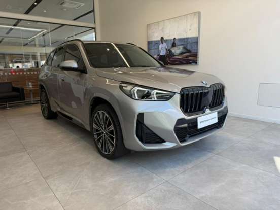 BMW-X1-2024