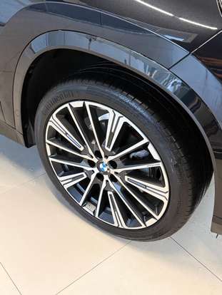 BMW-X1-2025