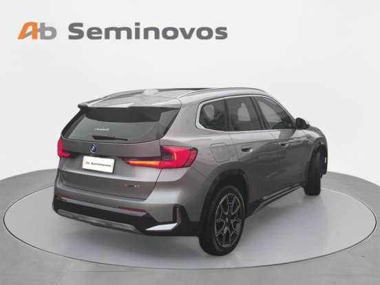 BMW-X1-2.0 16V TURBO GASOLINA SDRIVE20I X-LINE STEPTRONIC BMW-X1-2023