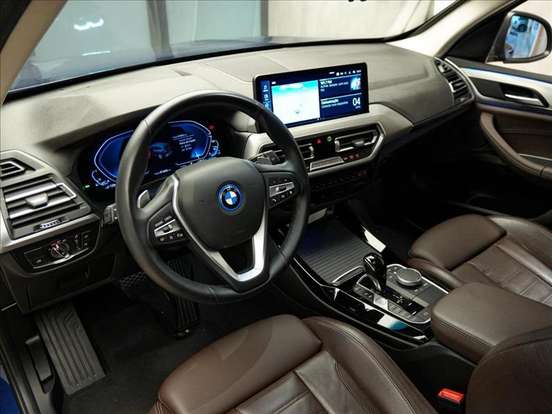 BMW-X3-2022