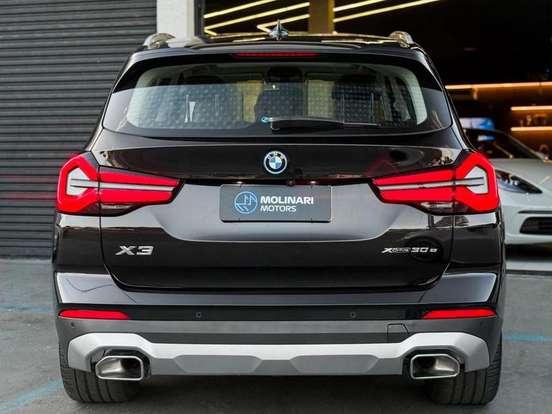 BMW-X3-2022