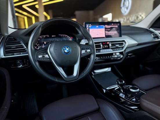 BMW-X3-2022