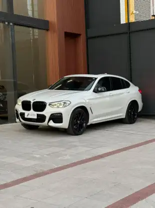 BMW-X4-2020