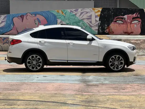 BMW-X4-2.0 28I X LINE 4X4 16V TURBO GASOLINA 4P AUTOMÁTICO BMW-X4-2018