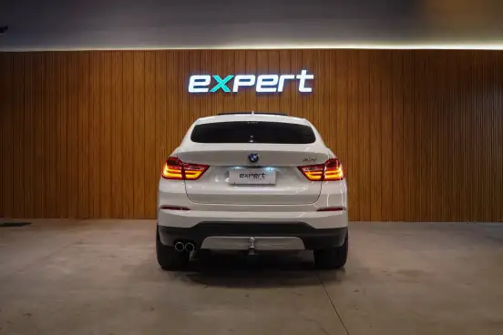 BMW-X4-2018