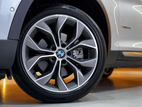 BMW-X4-2.0 28I X LINE 4X4 16V TURBO GASOLINA 4P AUTOMÁTICO BMW-X4-2015