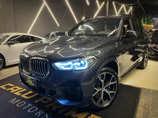 BMW-X5-3.0 I6 TURBO HÍBRIDO XDRIVE45E M SPORT AUTOMÁTICO BMW-X5-2022