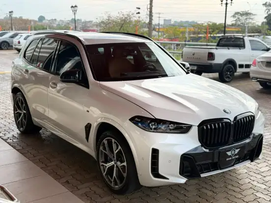 BMW-X5-2023