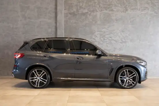 BMW-X5-2019