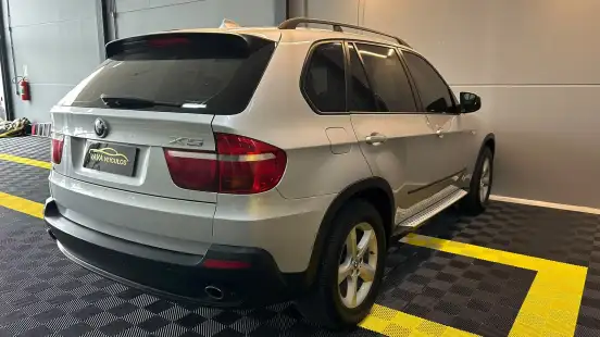 BMW-X5-2008