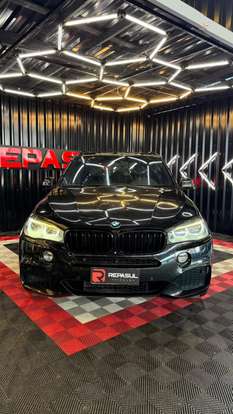 BMW-X5-4.4 V8 TURBO GASOLINA XDRIVE50I AUTOMÁTICO BMW-X5-2013