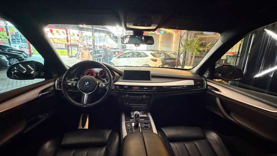 BMW-X5-4.4 V8 TURBO GASOLINA XDRIVE50I AUTOMÁTICO BMW-X5-2013
