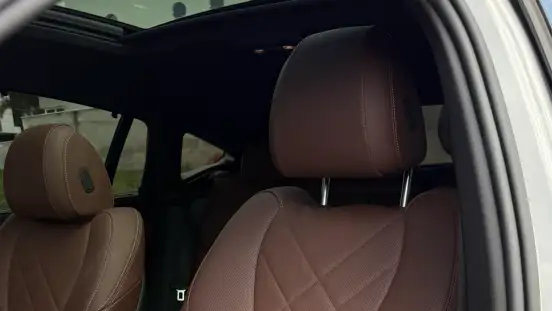 BMW-X6-2023