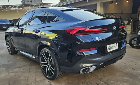BMW-X6-2025