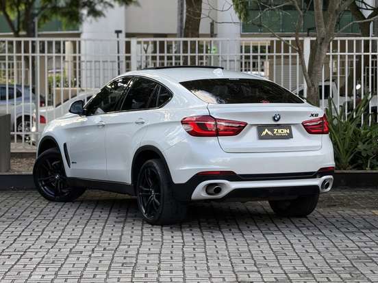 BMW-X6-3.0 35I 4X4 COUPÉ 6 CILINDROS 24V GASOLINA 4P AUTOMÁTICO BMW-X6-2015