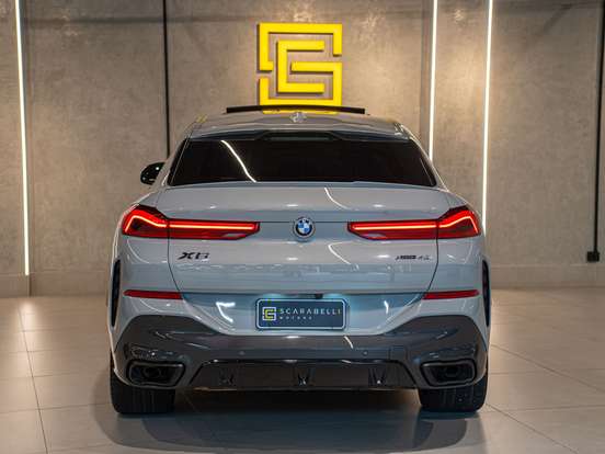 BMW-X6-2023