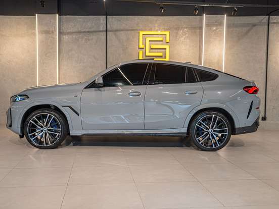 BMW-X6-2023