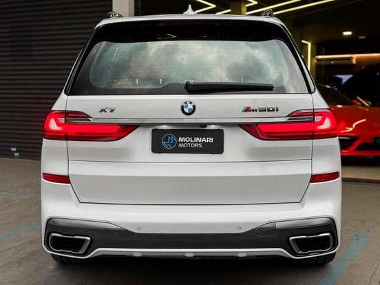 BMW-X7-4.4 V8 GASOLINA M50i STEPTRONIC BMW-X7-2021