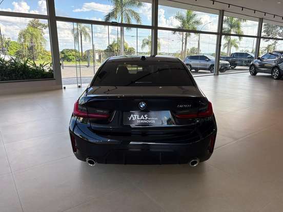 BMW-320i-2025