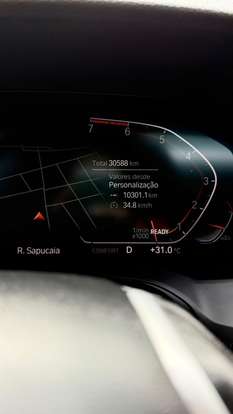 BMW-320i-2021