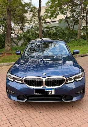 BMW-320i-2021
