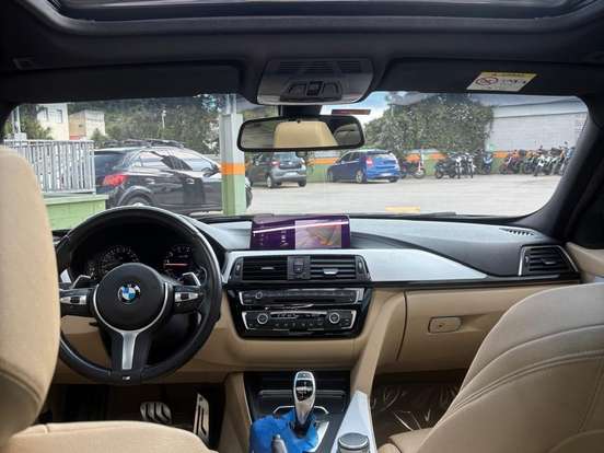 BMW-320i-2.0 SPORT 16V TURBO ACTIVE FLEX 4P AUTOMÁTICO BMW-320i-2018