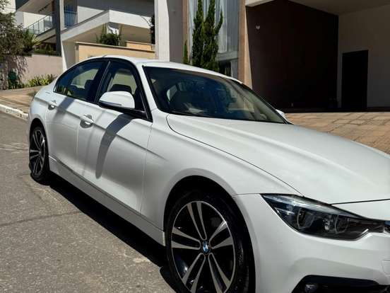BMW-320i-2.0 SPORT 16V TURBO ACTIVE FLEX 4P AUTOMÁTICO BMW-320i-2018