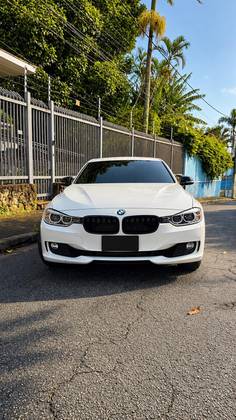 BMW 320i 2.0 SPORT GP 16V TURBO GASOLINA 4P AUTOMÁTICO