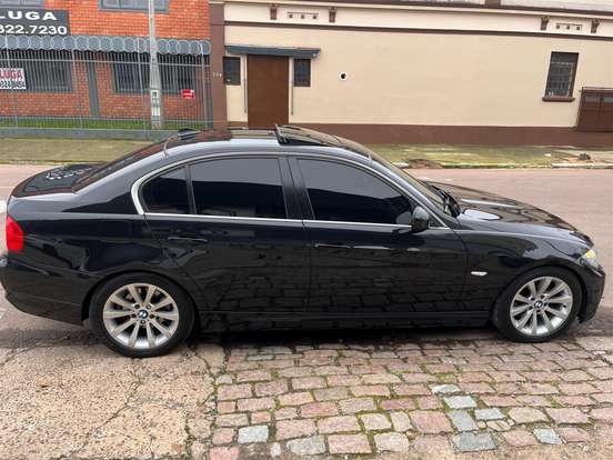 BMW-325i-2.5 SEDAN 24V GASOLINA 4P AUTOMÁTICO BMW-325i-2011