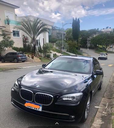 BMW 750i 4.4 SEDAN V8 32V GASOLINA 4P AUTOMÁTICO