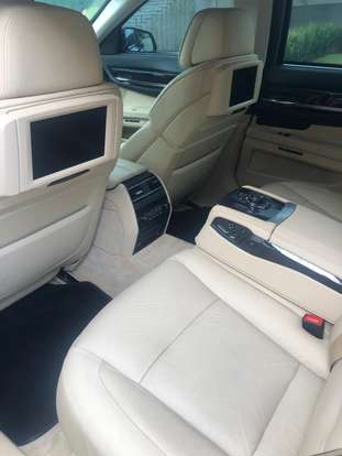 BMW-750i-4.4 SEDAN V8 32V GASOLINA 4P AUTOMÁTICO BMW-750i-2011