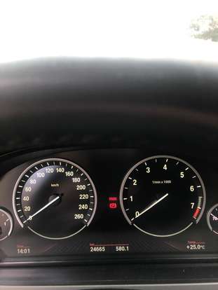 BMW-750i-4.4 SEDAN V8 32V GASOLINA 4P AUTOMÁTICO BMW-750i-2011