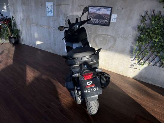 BMW-C 400 X-2024