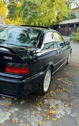 BMW-M3-3.0 (USA) 6 CILINDROS 24V GASOLINA 2P MANUAL BMW-M3-1994