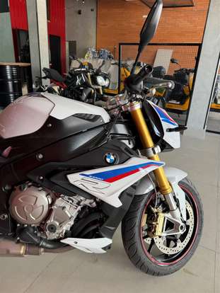 BMW-S 1000 R-2021