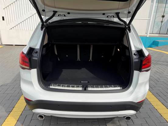 BMW-X1-2.0 16V TURBO ACTIVEFLEX SDRIVE20I GP PLUS 4P AUTOMÁTICO BMW-X1-2021