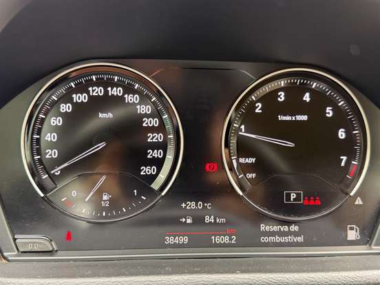 BMW-X1-2021