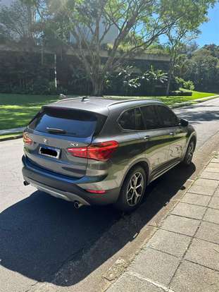 BMW-X1-2.0 16V TURBO ACTIVEFLEX SDRIVE20I X-LINE 4P AUTOMÁTICO BMW-X1-2017