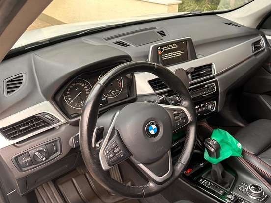 BMW-X1-2.0 16V TURBO ACTIVEFLEX XDRIVE25I SPORT 4P AUTOMÁTICO BMW-X1-2017