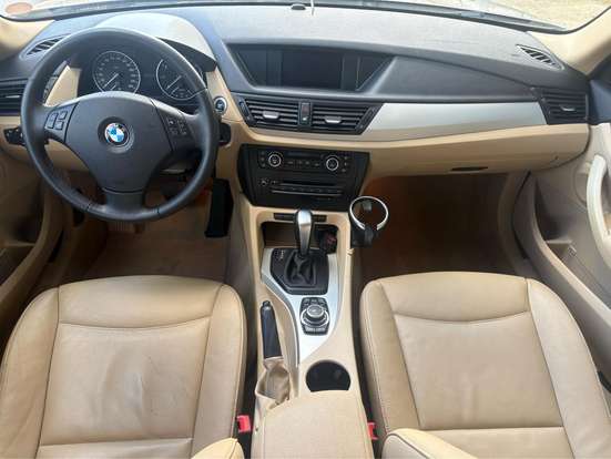 BMW-X1-2.0 18I S-DRIVE 4X2 16V GASOLINA 4P AUTOMÁTICO BMW-X1-2012