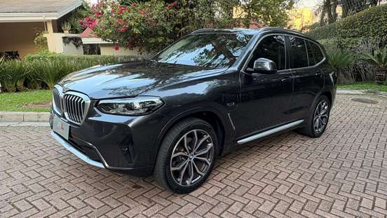 BMW-X3-2022