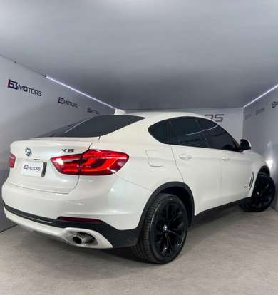 BMW-X6-3.0 35I 4X4 COUPÉ 6 CILINDROS 24V GASOLINA 4P AUTOMÁTICO BMW-X6-2015