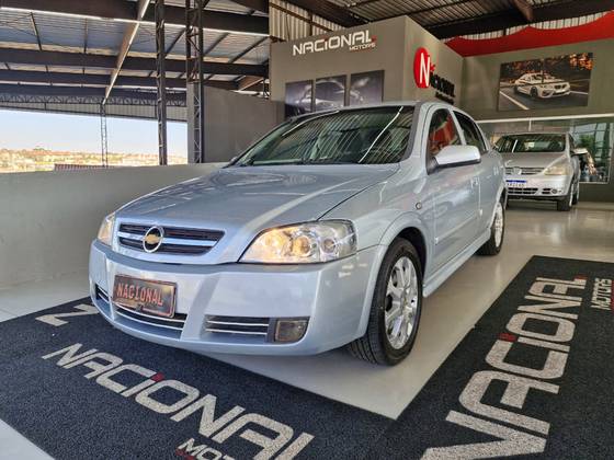 CHEVROLET ASTRA 2.0 MPFI ADVANTAGE 8V FLEX 4P MANUAL
