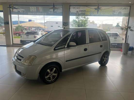 CHEVROLET-MERIVA-2010